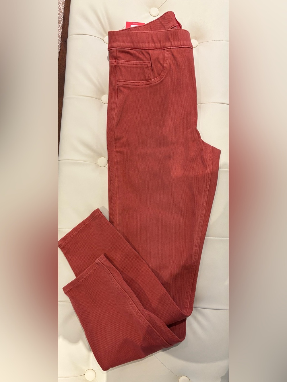 Women's salmon colored Spanx Jeans ish leggings-